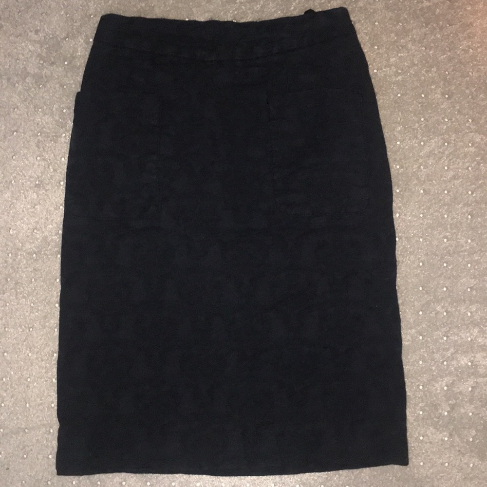 Moulin Ette Soeurs Black Skirt with subtle pattern